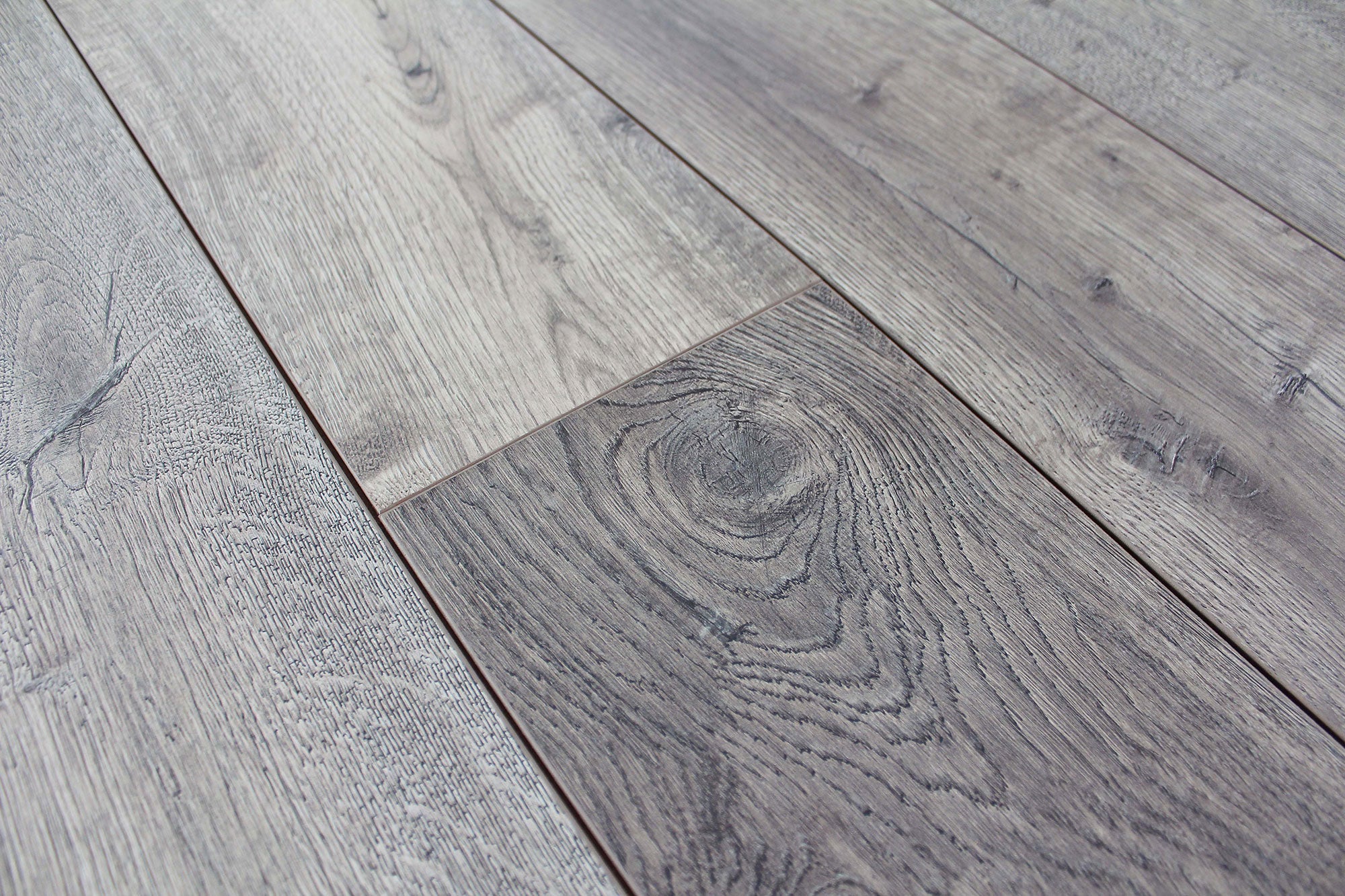 CHEVAL | Luxury Laminate by Pravada Floors