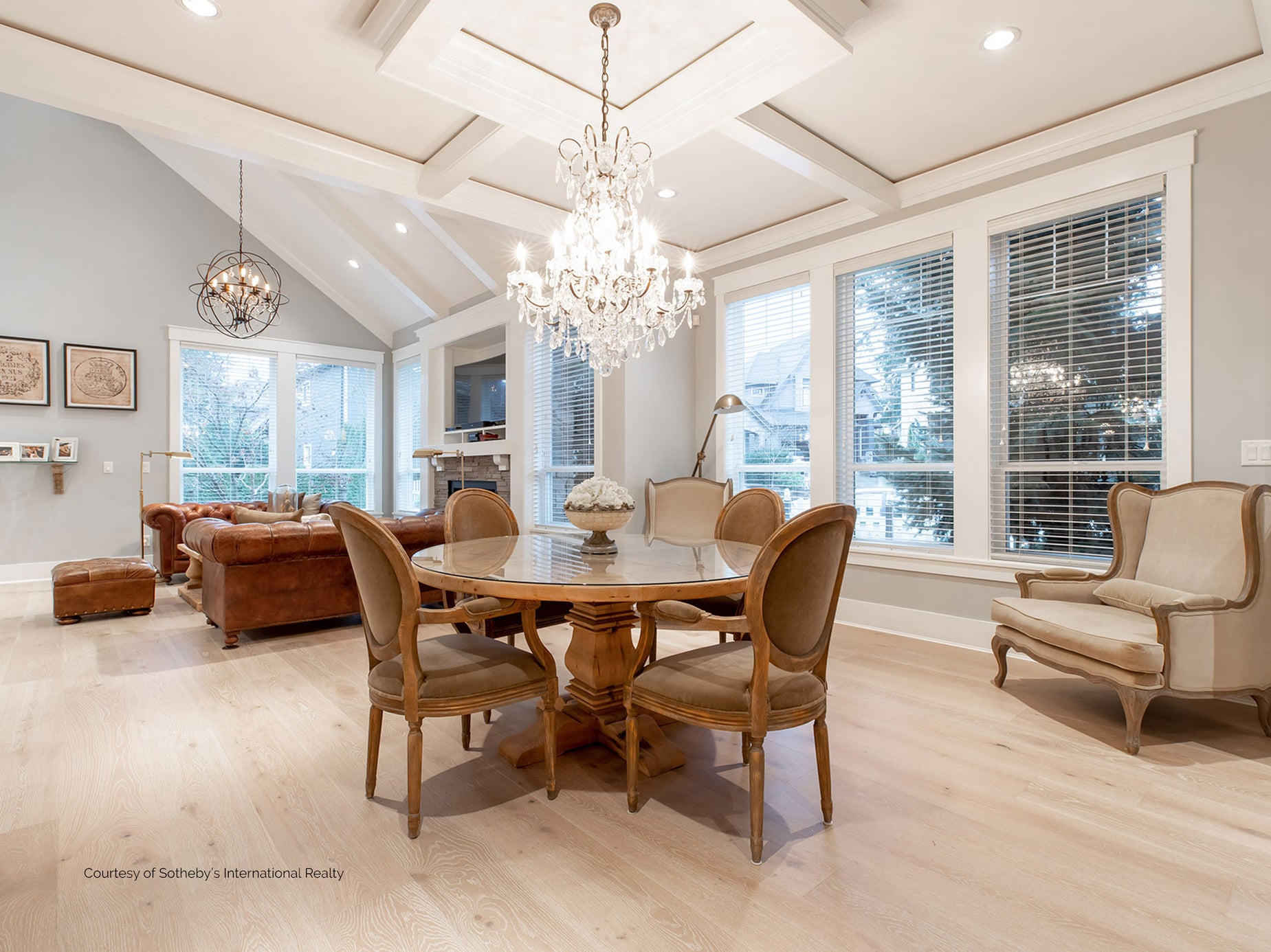 EIFFEL | Engineered Hardwood by Pravada Floors