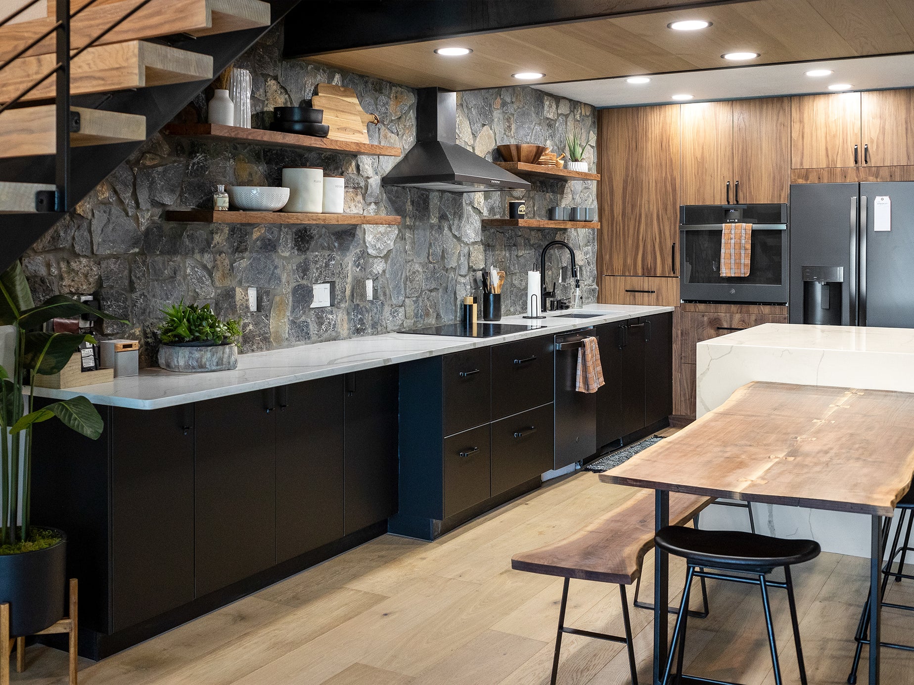 FLEUR | Engineered Hardwood by Pravada Floors