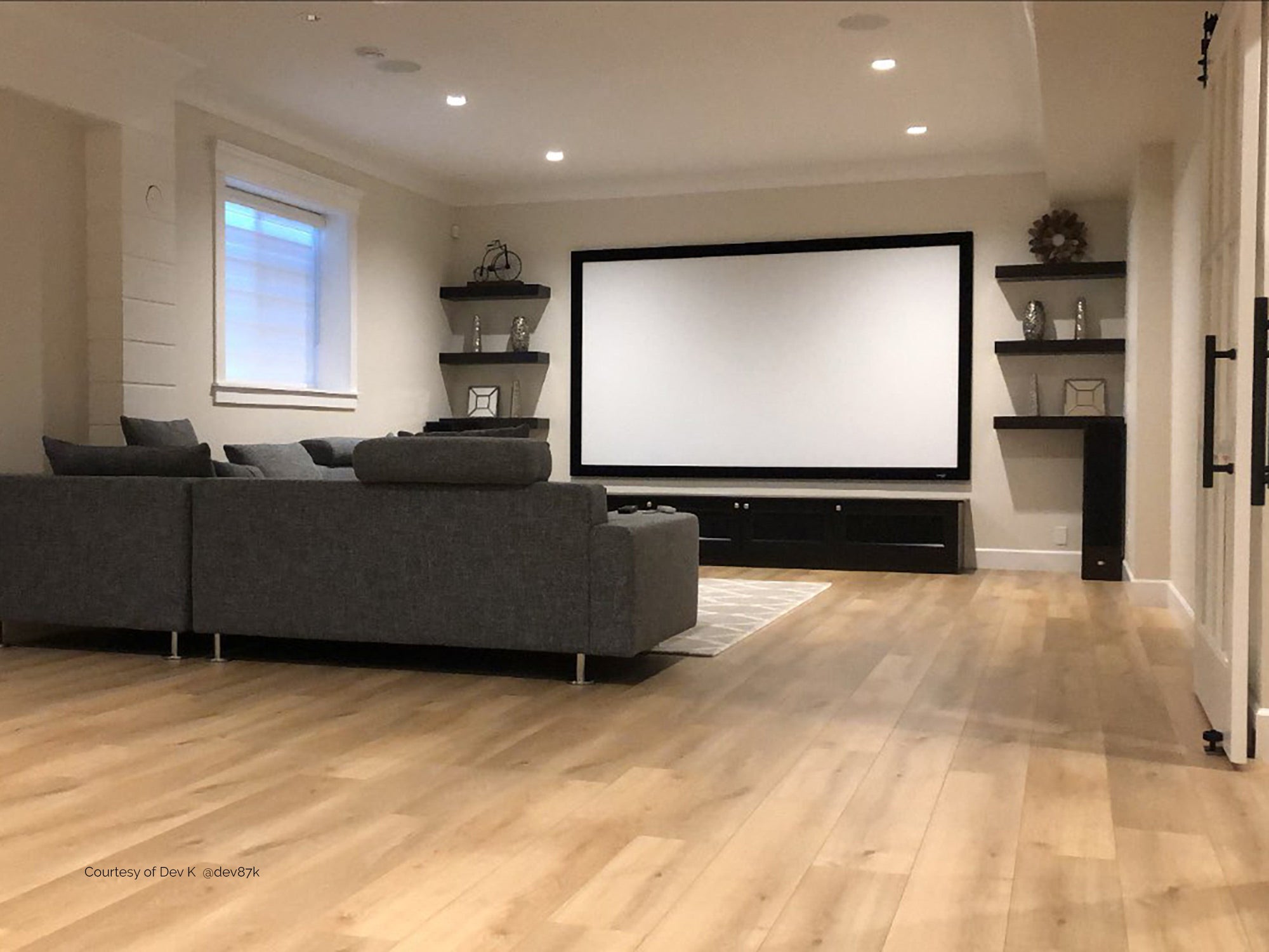 VINEYARD | Luxury Laminate by Pravada Floors