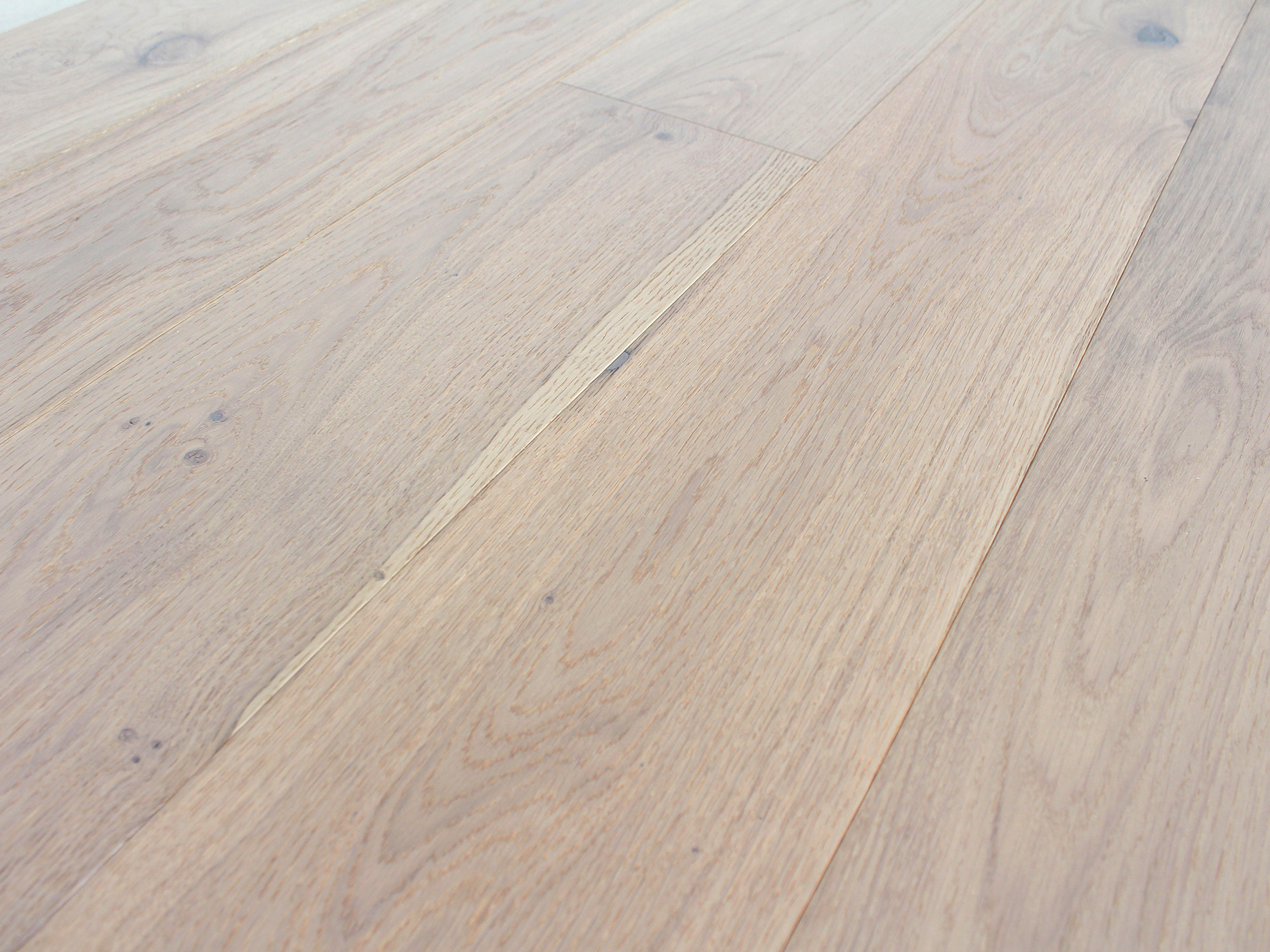 CHIFFON DRAPE | Engineered Hardwood by Pravada Floors
