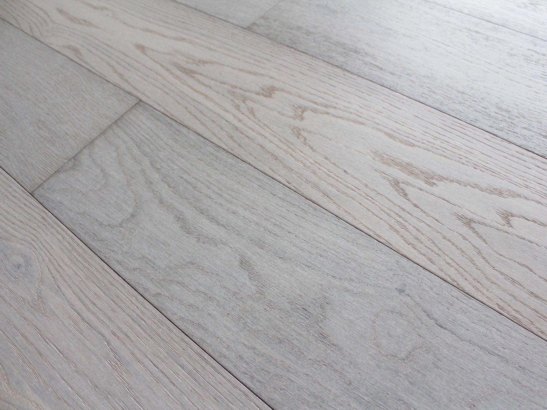 EAMES | Engineered Hardwood by Pravada Floors