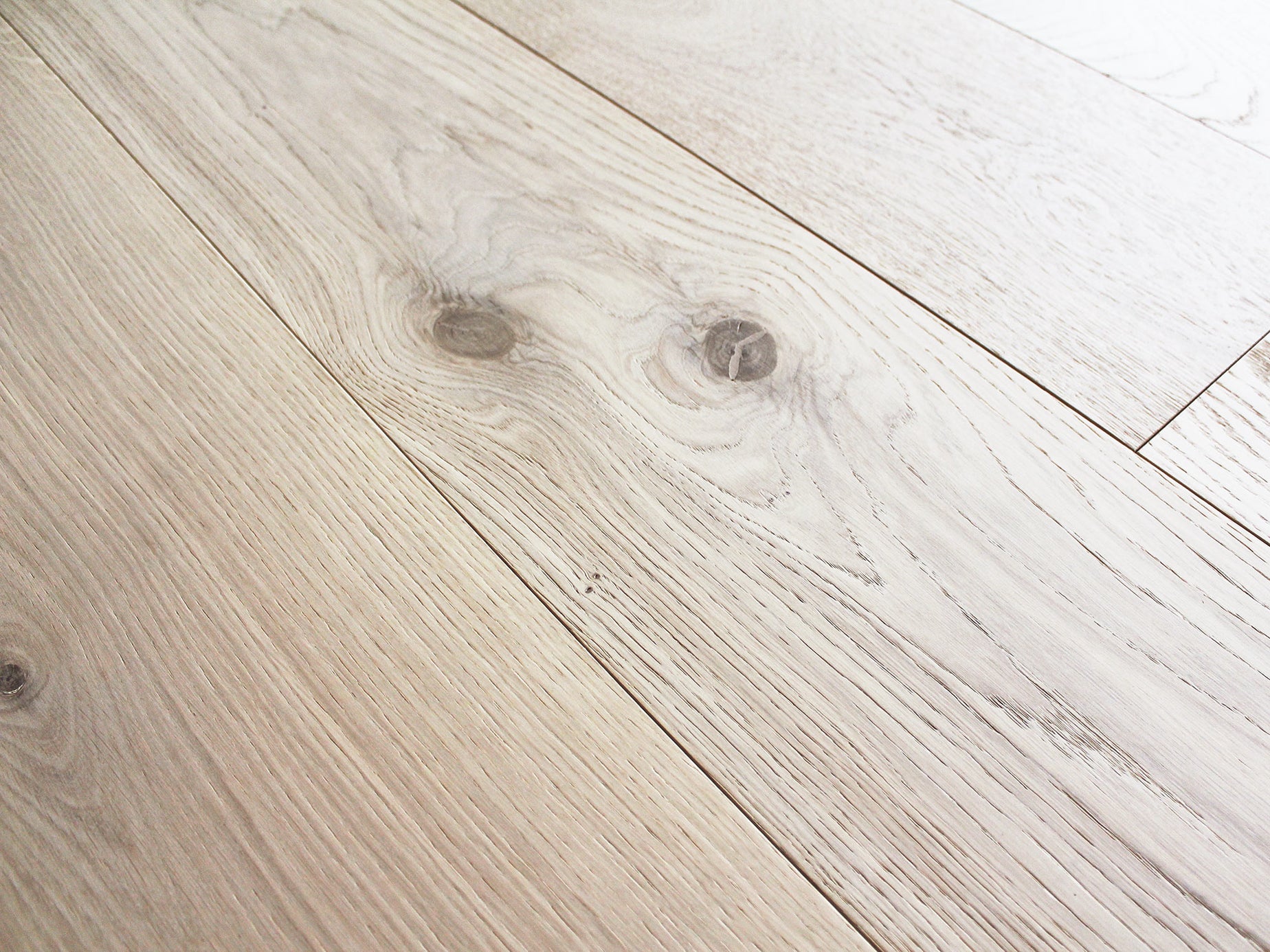 NOUVEAU | Engineered Hardwood by Pravada Floors