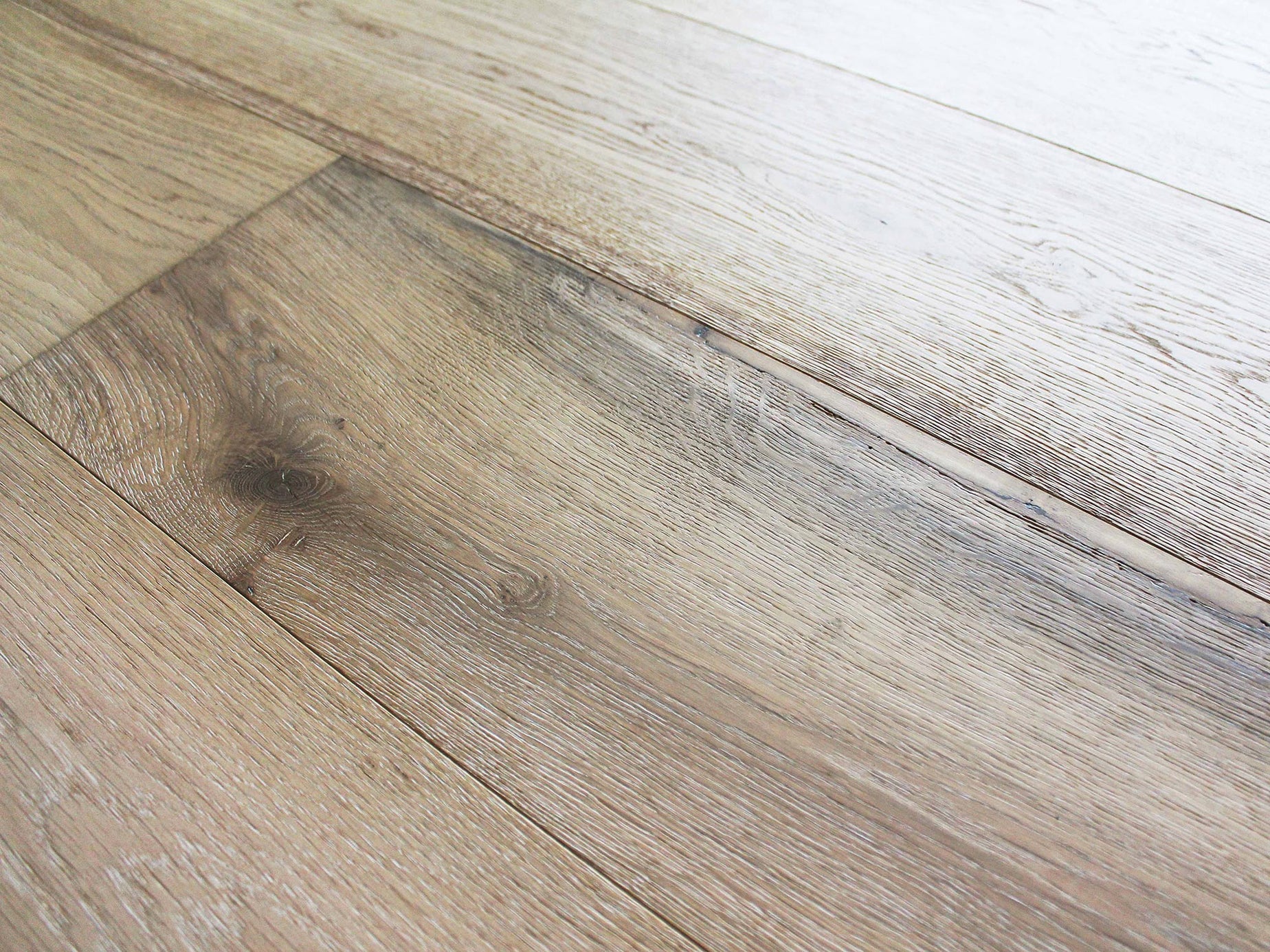PALETTE | Engineered Hardwood by Pravada Floors