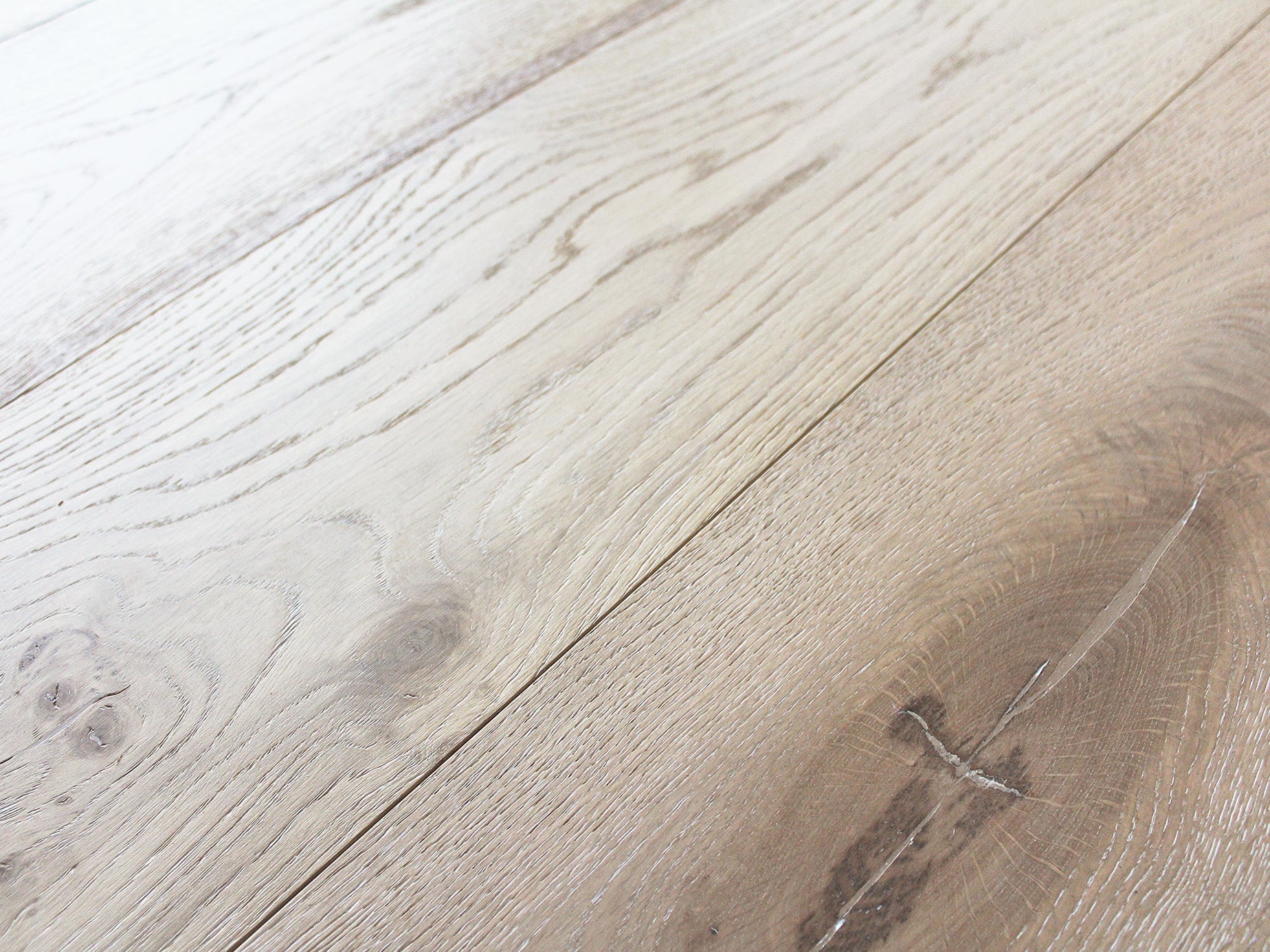 PALETTE | Engineered Hardwood by Pravada Floors