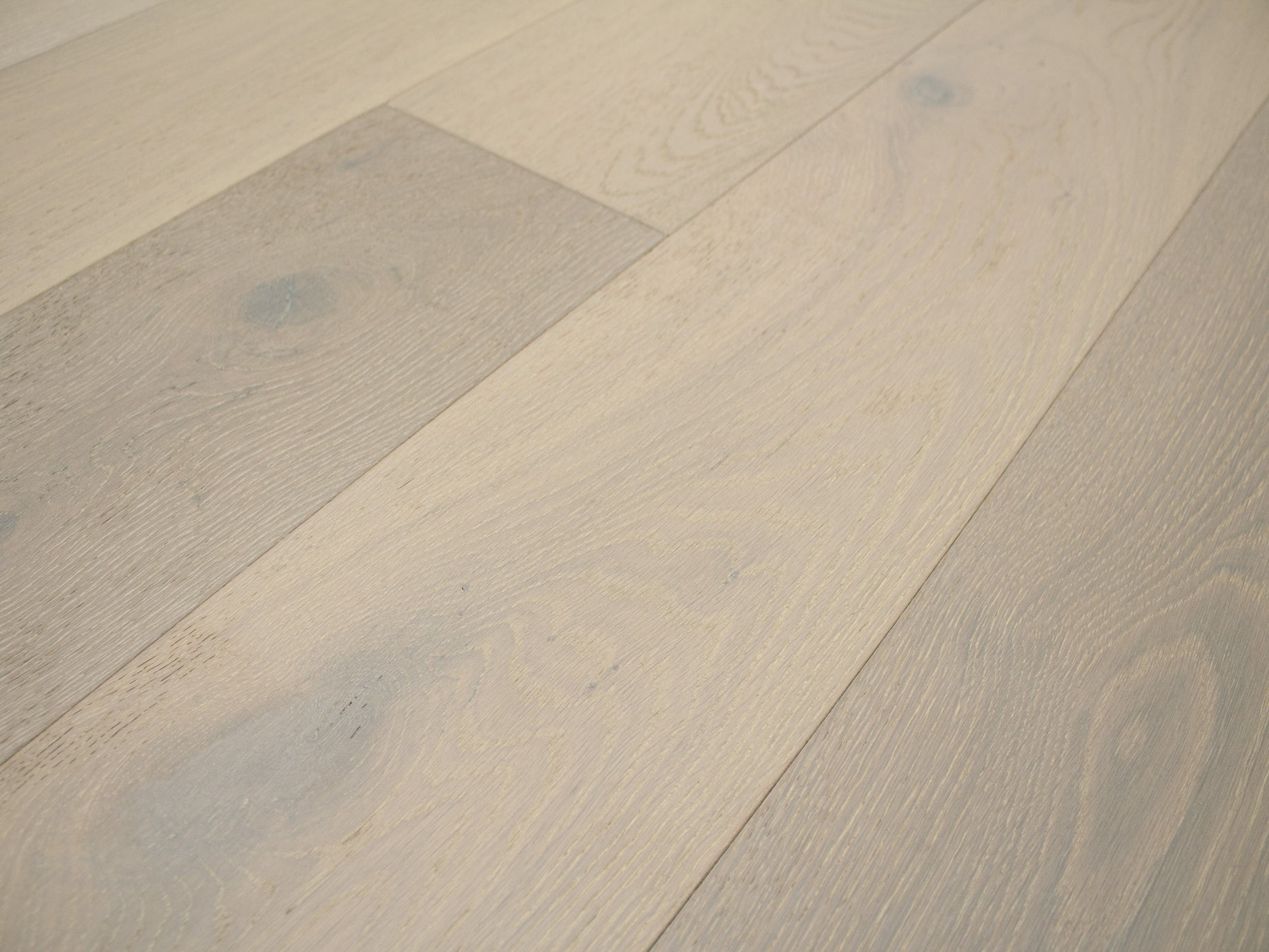 RISOM | Engineered Hardwood by Pravada Floors