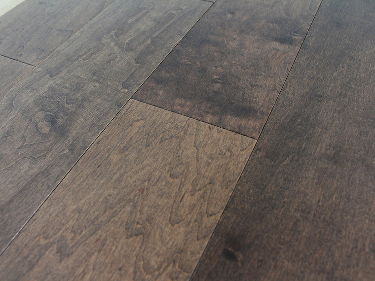 STEEL MAPLE | Engineered Hardwood by Pravada Floors