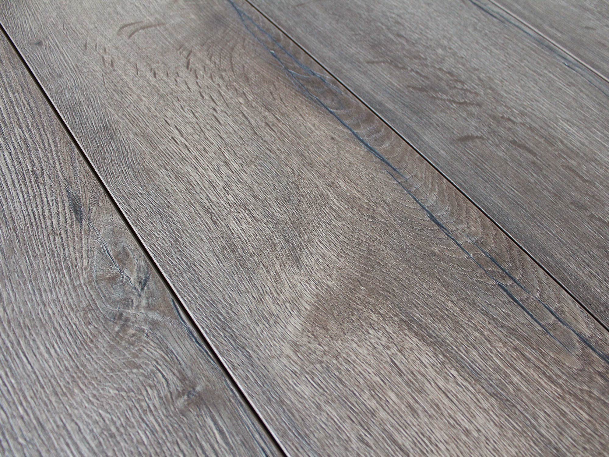 CAVIAR | Luxury Laminate by Pravada Floors