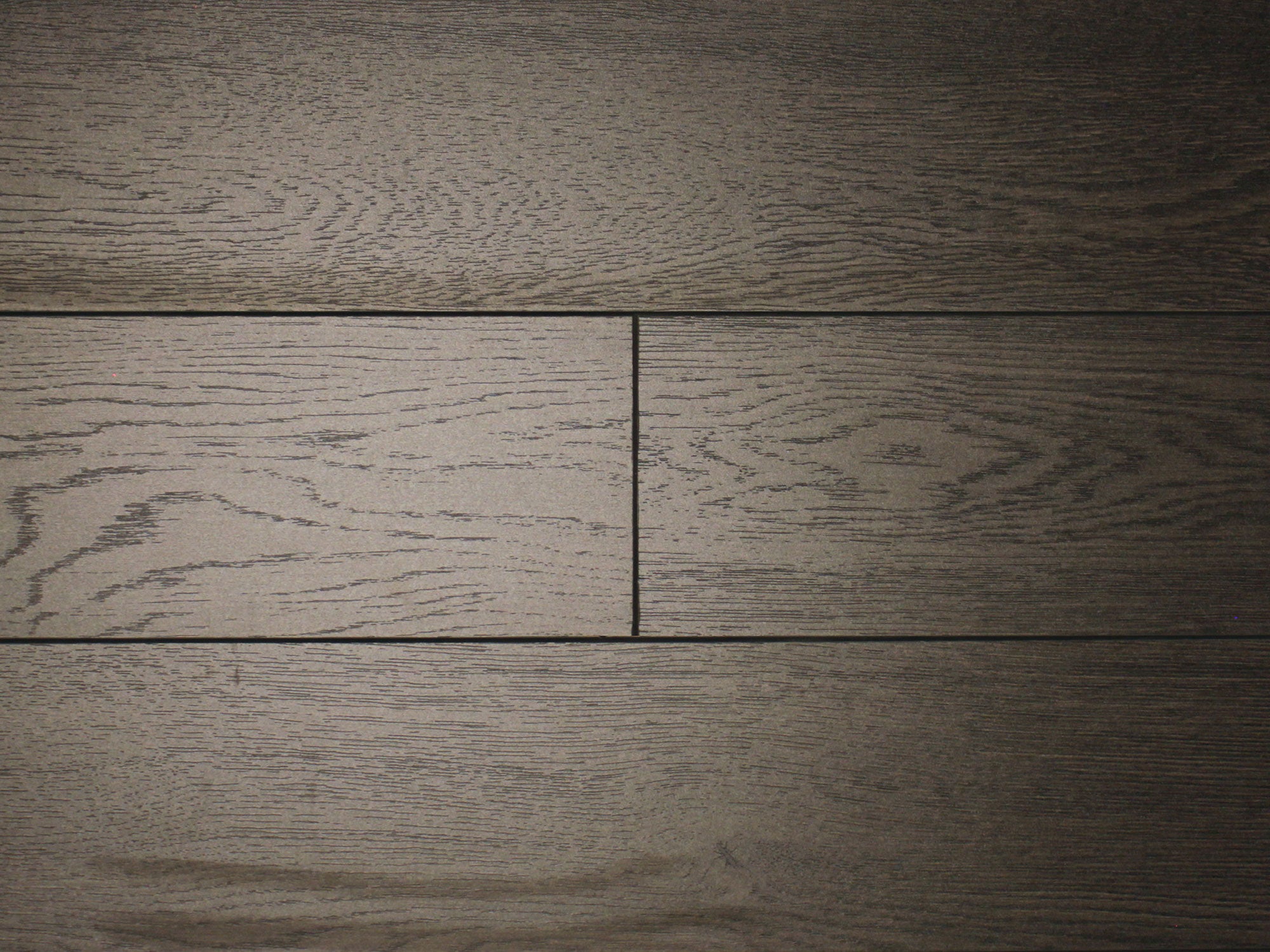 CHARCOAL OAK | Luxury Laminate by Pravada Floors