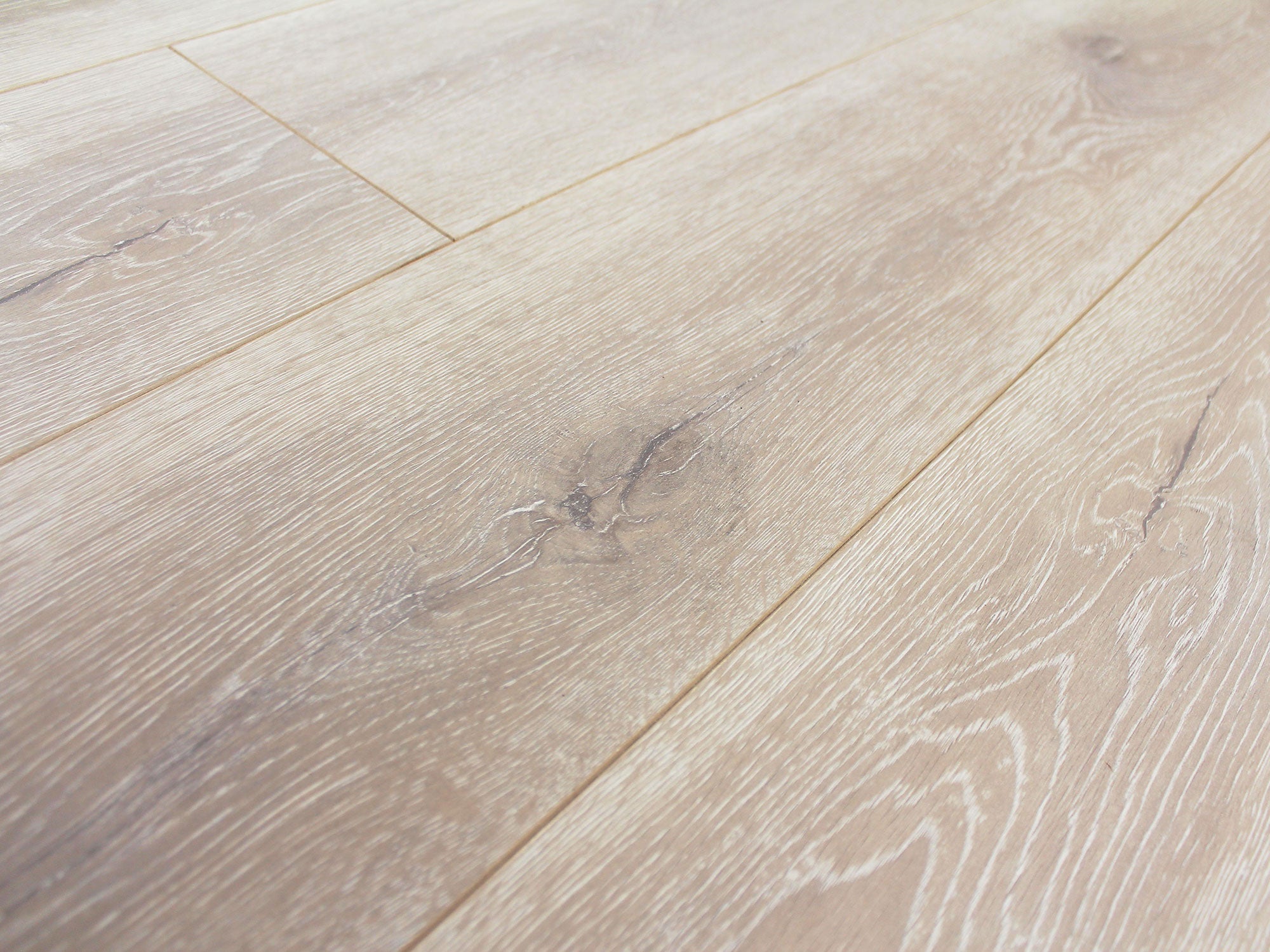 DALMORE | Luxury Laminate by Pravada Floors