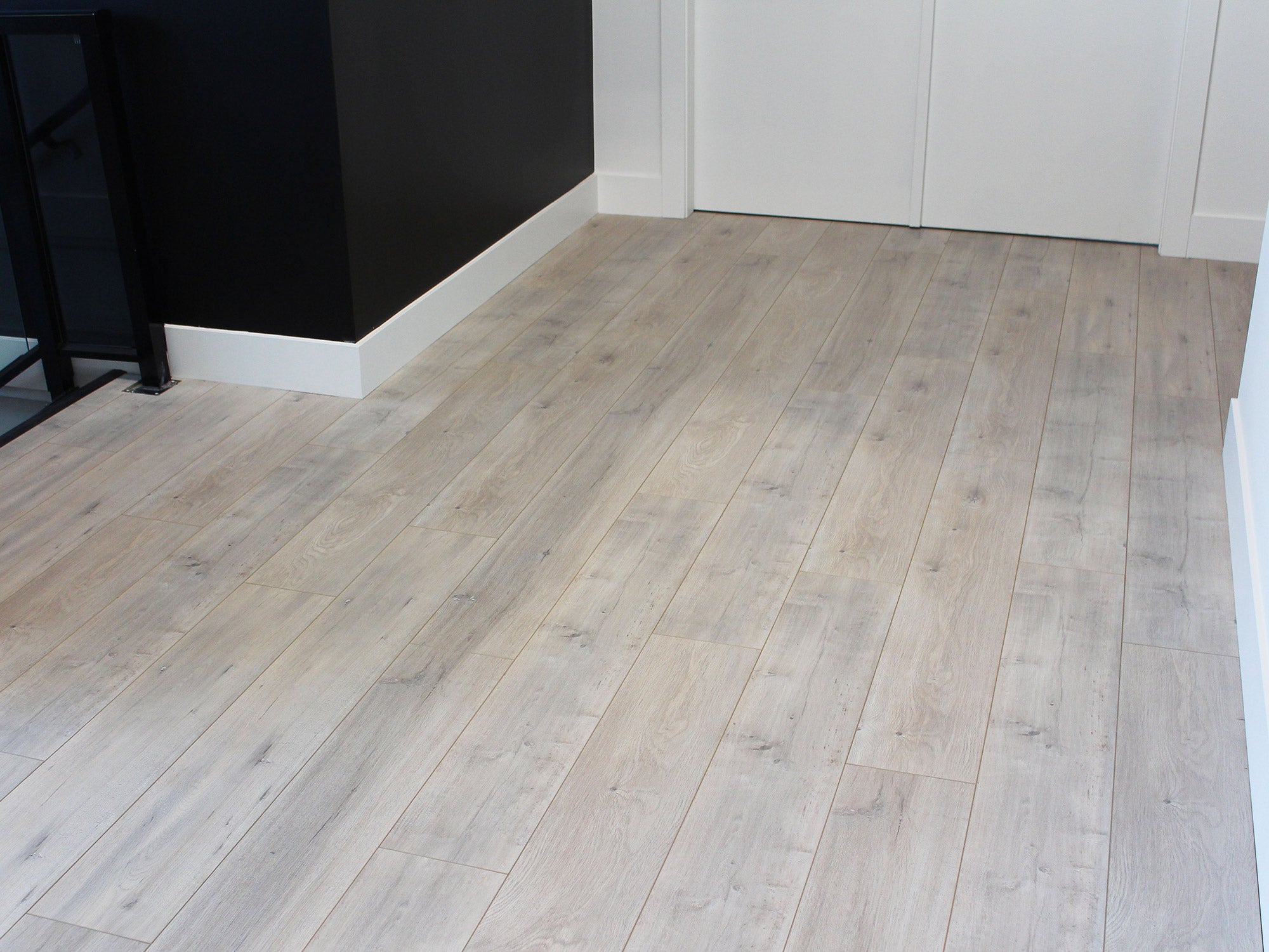 ICED MINK | Luxury Laminate by Pravada Floors