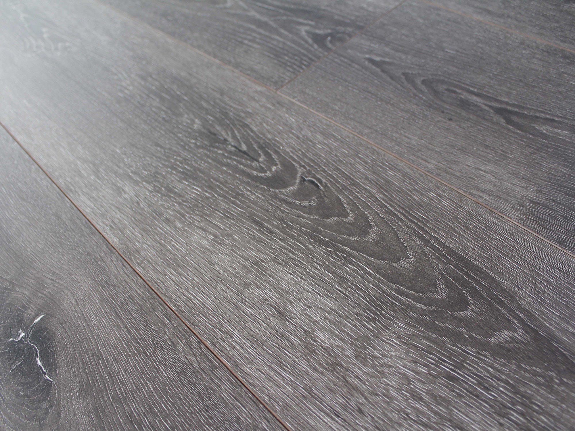 KARAT | Luxury Laminate by Pravada Floors