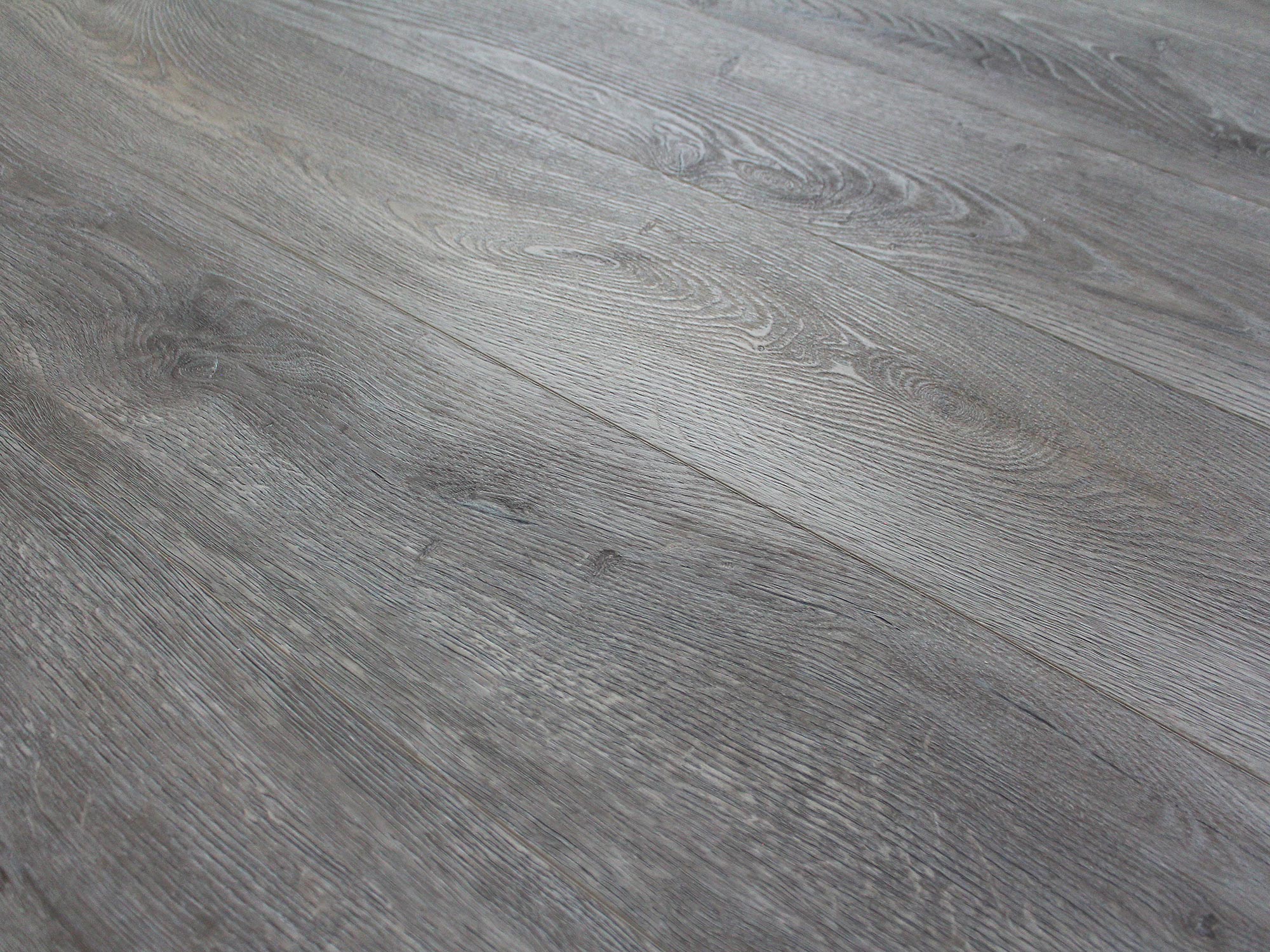 VOYAGE | Waterproof SPC by Pravada Floors