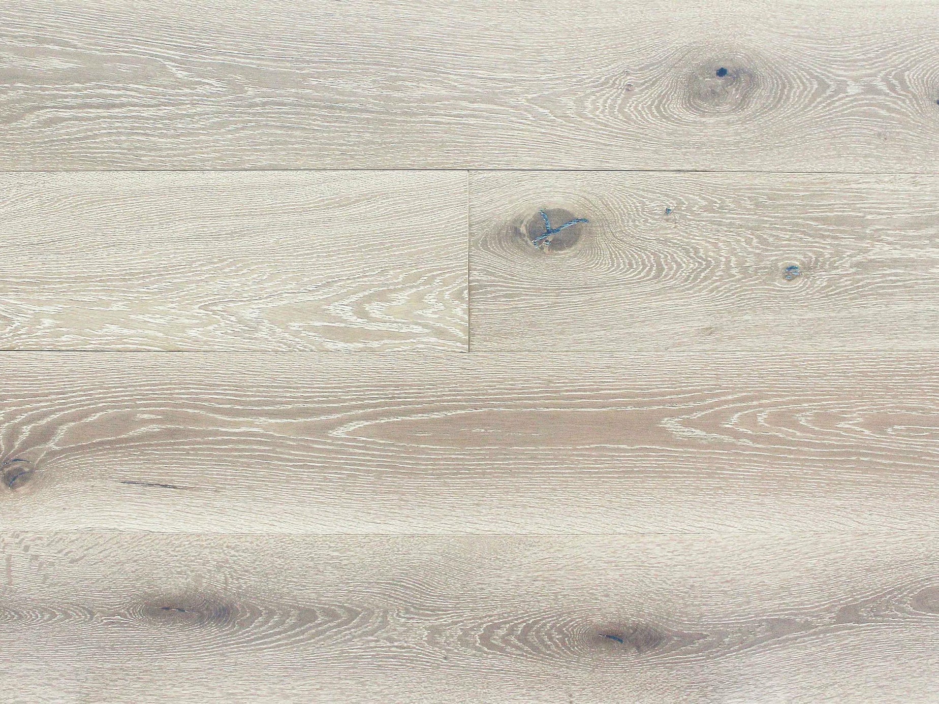 EIFFEL | Engineered Hardwood by Pravada Floors